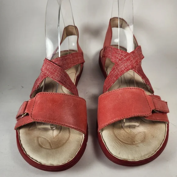 BORN Women's Dark Rose Sandal Size 10 Sling Back Leather Wedge Open Toe Shoe - Picture 3 of 10